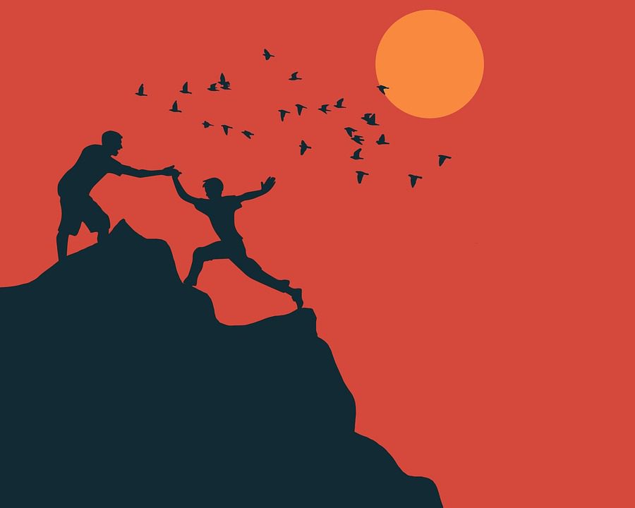 Cara Bernegosiasi Kenaikan Gaji untuk Mempercepat Goal Finansial Anda